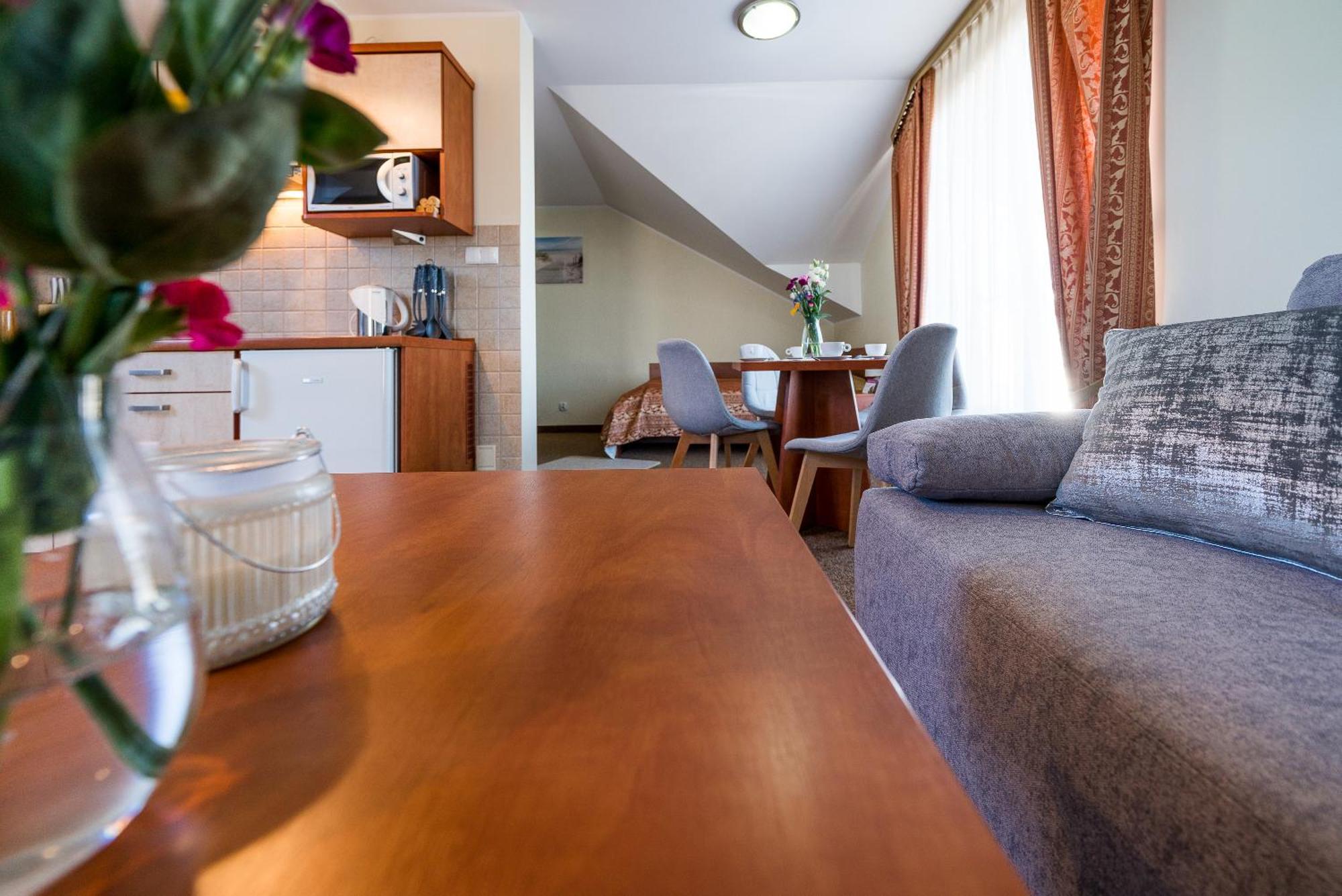 Villa Martii - Komfortowe Apartamenty Z Aneksami Kuchennymi - Spokojna Okolica, Blisko Plazy วาดีสวาโวโว ภายนอก รูปภาพ