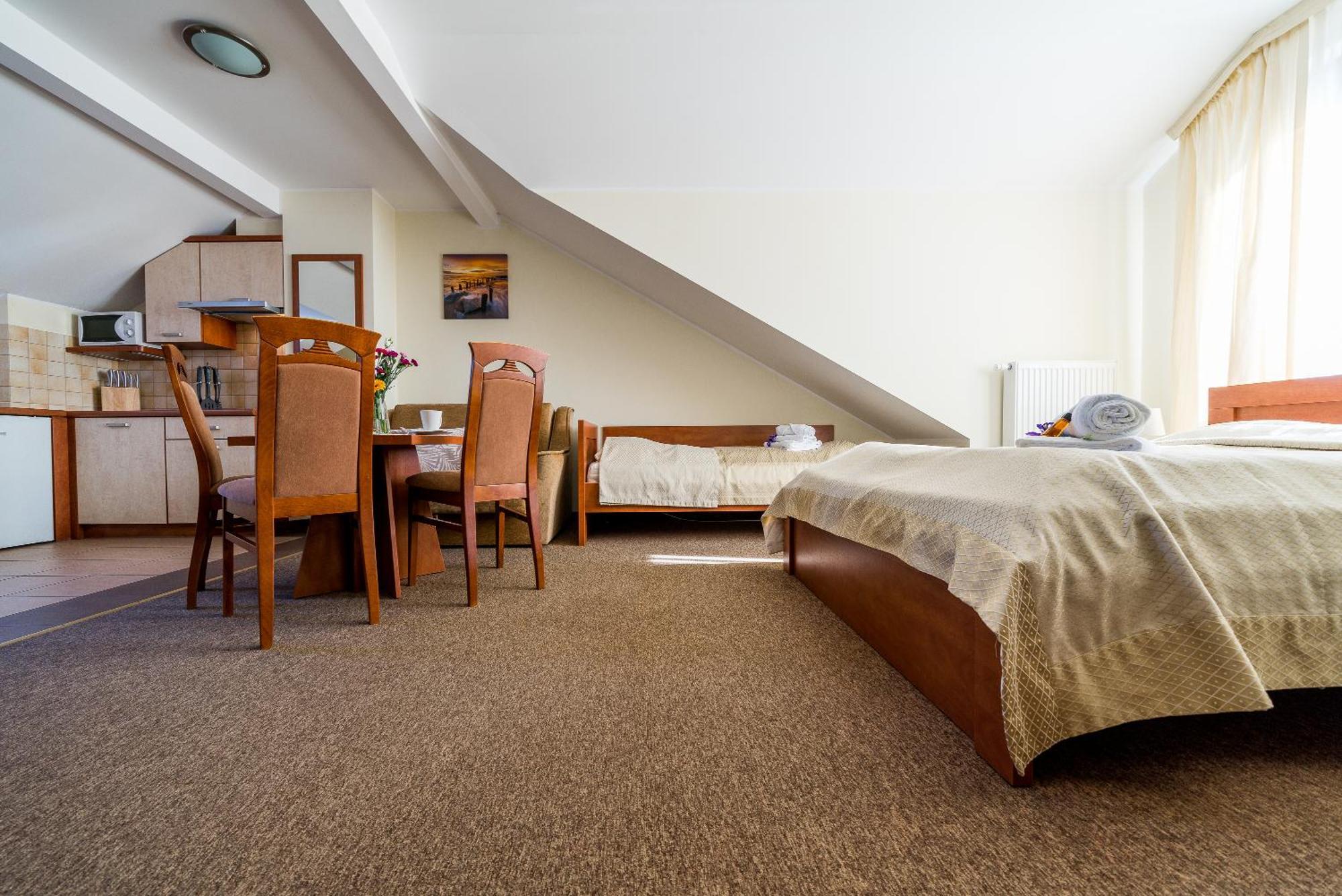 Villa Martii - Komfortowe Apartamenty Z Aneksami Kuchennymi - Spokojna Okolica, Blisko Plazy วาดีสวาโวโว ภายนอก รูปภาพ